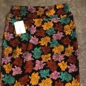 Lularoe Cassie skirt